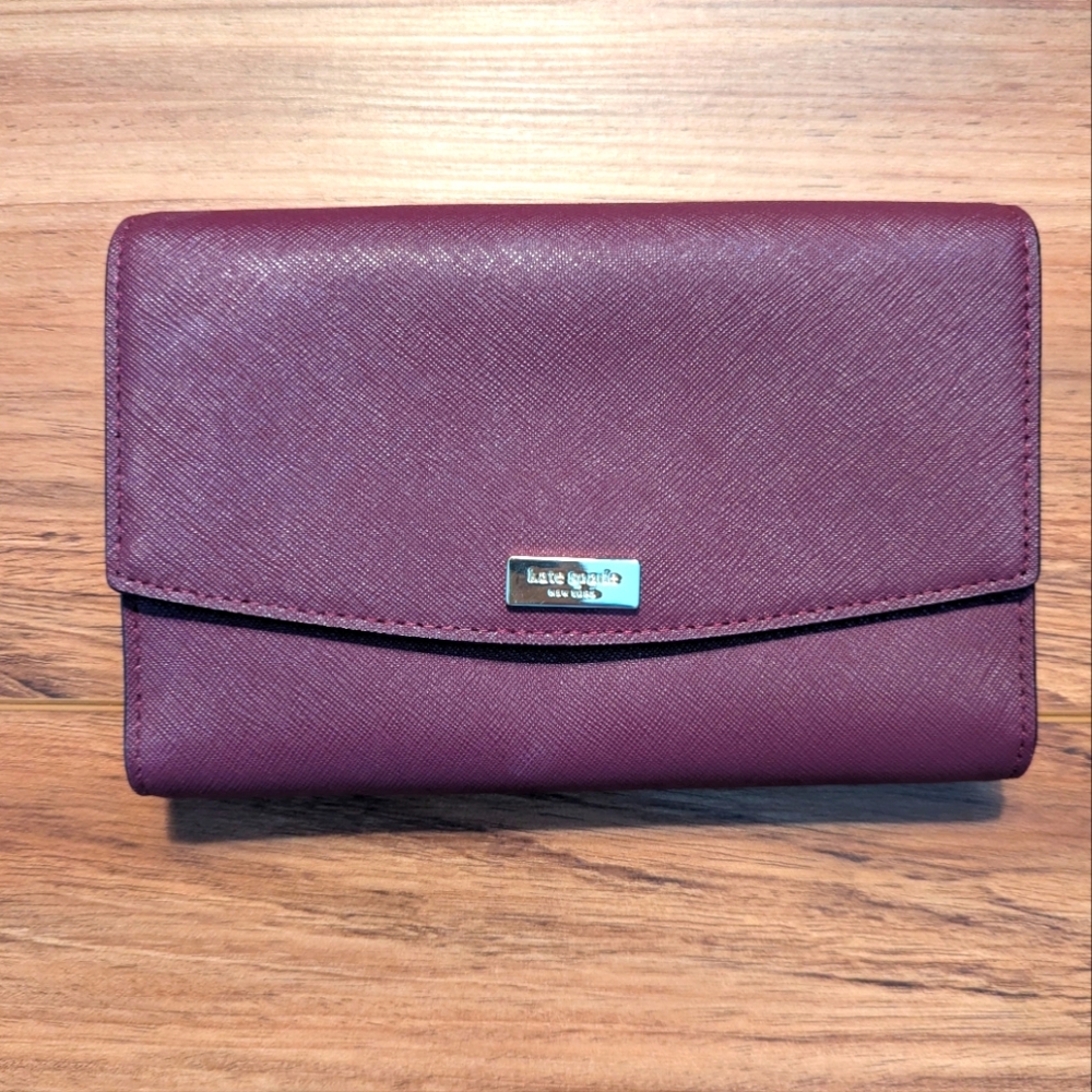 Kate Spade wallet/ crossbody
